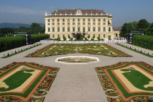 Picture of Schonbrunn Palace
