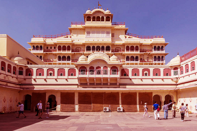 10 Famous Attractions To See In Udaipur – The Gypsy's Passport